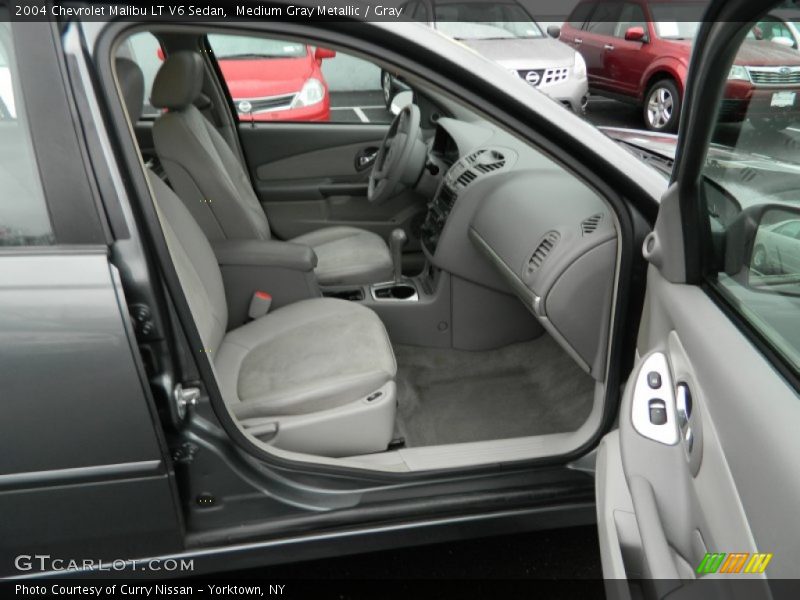 Medium Gray Metallic / Gray 2004 Chevrolet Malibu LT V6 Sedan