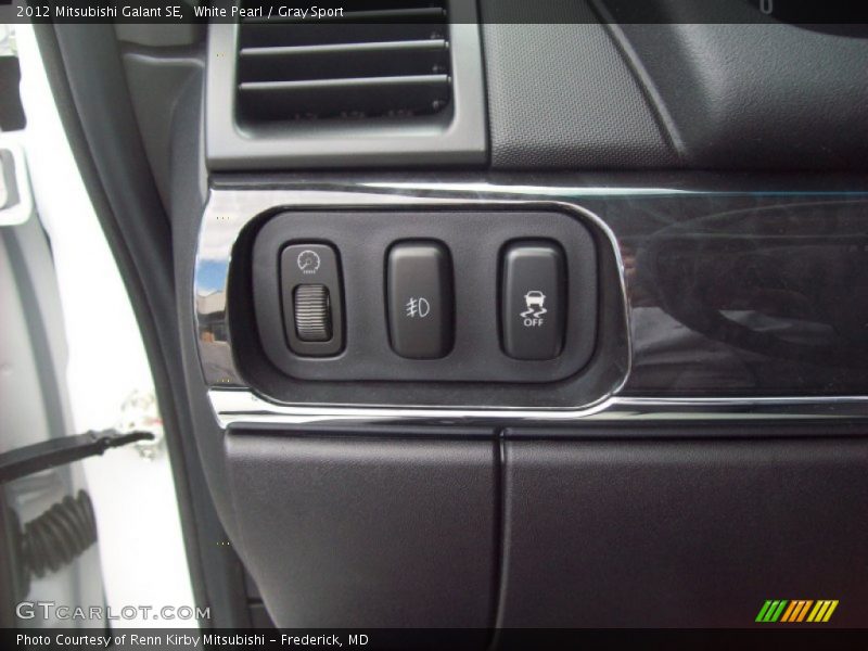 White Pearl / Gray Sport 2012 Mitsubishi Galant SE