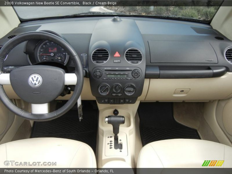 Black / Cream Beige 2008 Volkswagen New Beetle SE Convertible