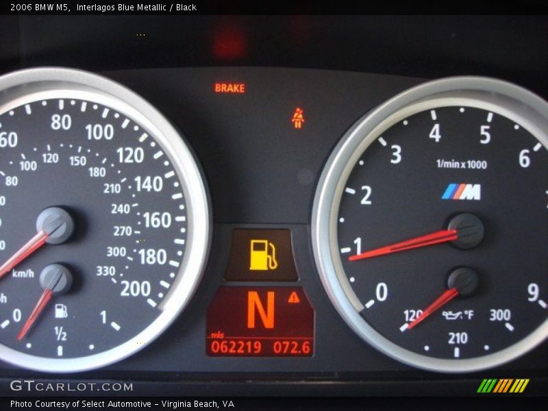 Interlagos Blue Metallic / Black 2006 BMW M5