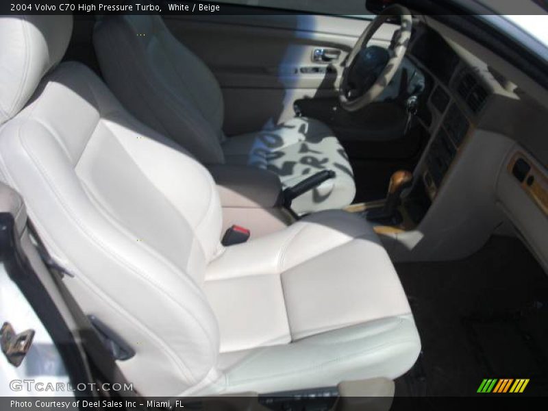 White / Beige 2004 Volvo C70 High Pressure Turbo