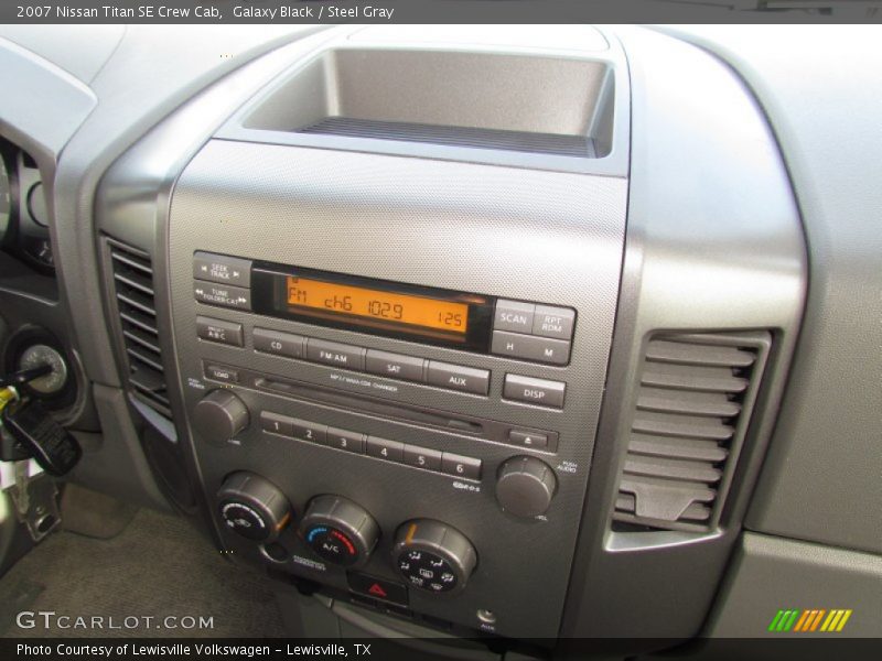 Galaxy Black / Steel Gray 2007 Nissan Titan SE Crew Cab