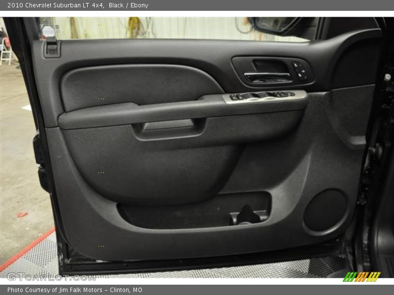 Black / Ebony 2010 Chevrolet Suburban LT 4x4