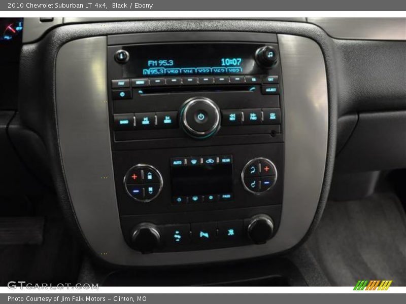 Black / Ebony 2010 Chevrolet Suburban LT 4x4
