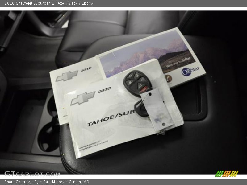 Black / Ebony 2010 Chevrolet Suburban LT 4x4