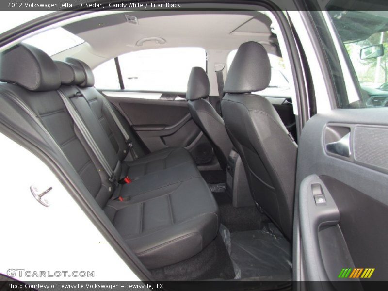 Candy White / Titan Black 2012 Volkswagen Jetta TDI Sedan