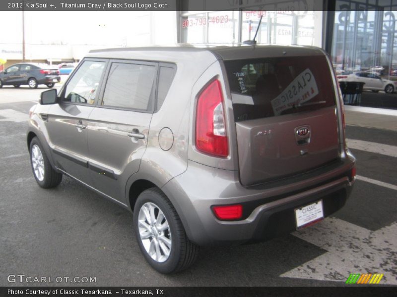 Titanium Gray / Black Soul Logo Cloth 2012 Kia Soul +