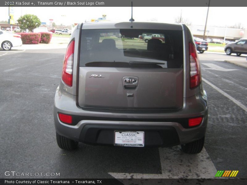 Titanium Gray / Black Soul Logo Cloth 2012 Kia Soul +