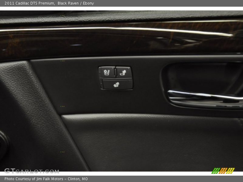 Black Raven / Ebony 2011 Cadillac DTS Premium