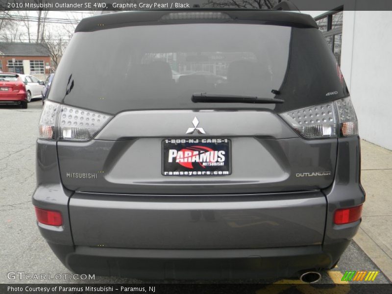 Graphite Gray Pearl / Black 2010 Mitsubishi Outlander SE 4WD
