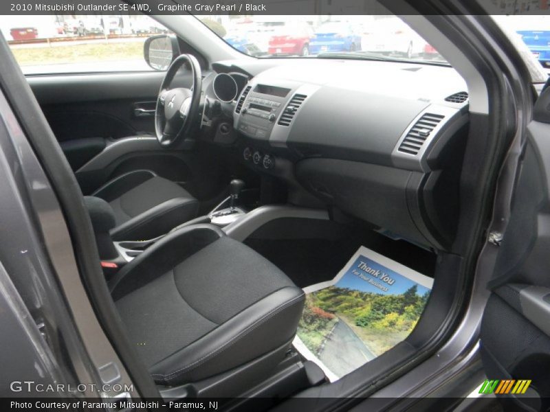 Graphite Gray Pearl / Black 2010 Mitsubishi Outlander SE 4WD