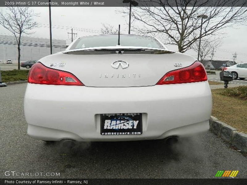 Moonlight White / Wheat 2009 Infiniti G 37 Convertible