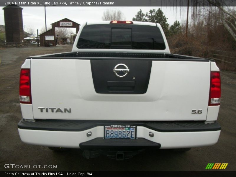 White / Graphite/Titanium 2004 Nissan Titan XE King Cab 4x4