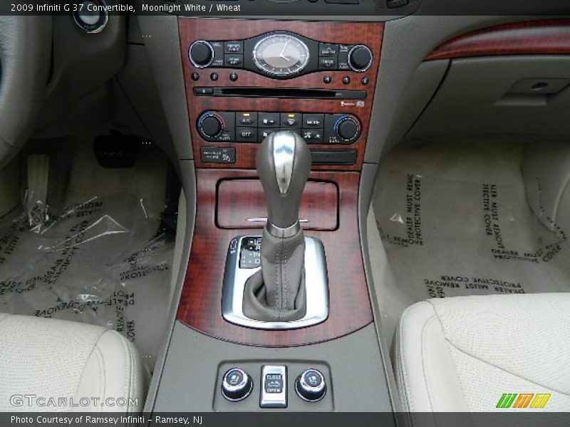 Moonlight White / Wheat 2009 Infiniti G 37 Convertible