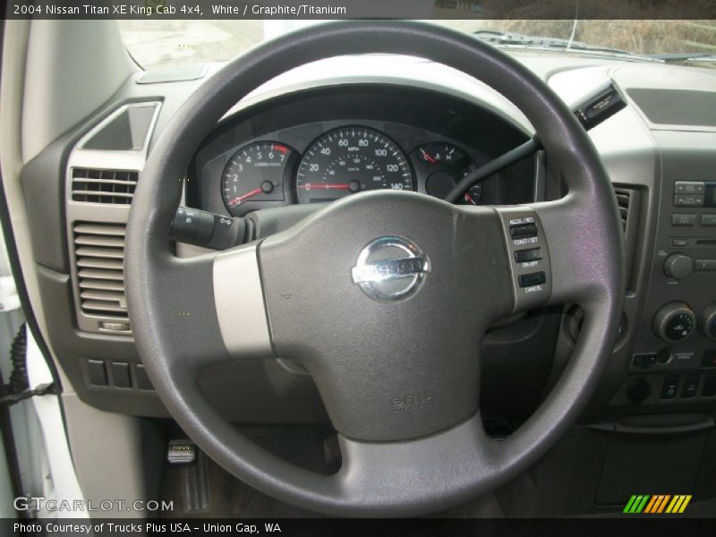 White / Graphite/Titanium 2004 Nissan Titan XE King Cab 4x4