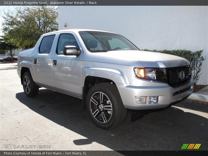 Front 3/4 View of 2012 Ridgeline Sport