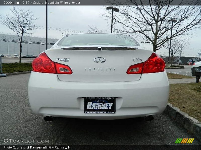 Moonlight White / Wheat 2009 Infiniti G 37 x Sedan