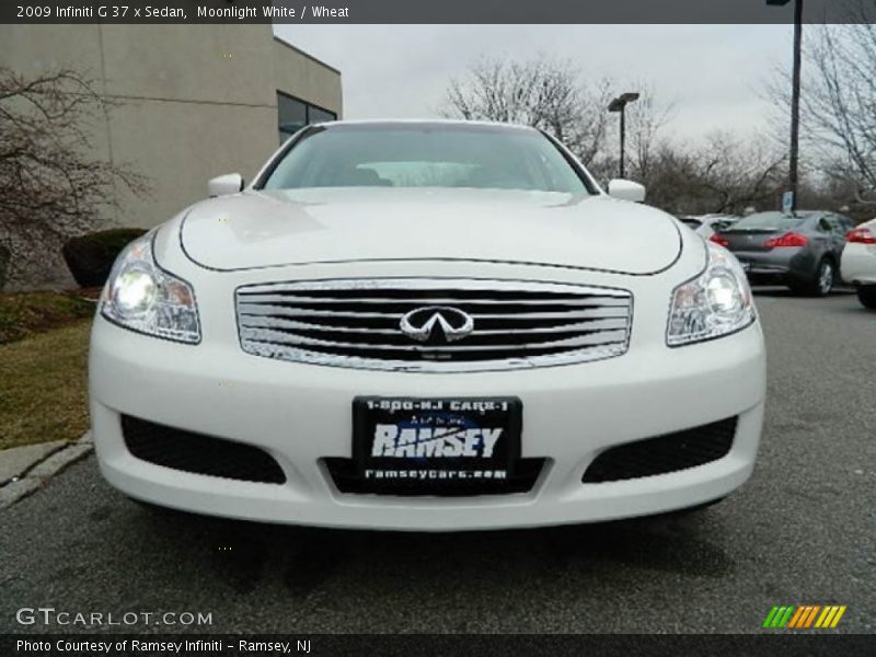 Moonlight White / Wheat 2009 Infiniti G 37 x Sedan