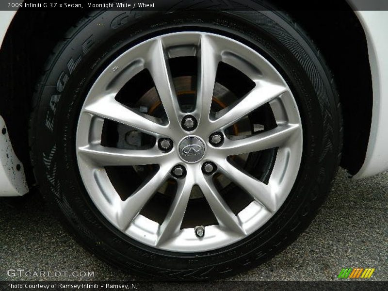 Moonlight White / Wheat 2009 Infiniti G 37 x Sedan