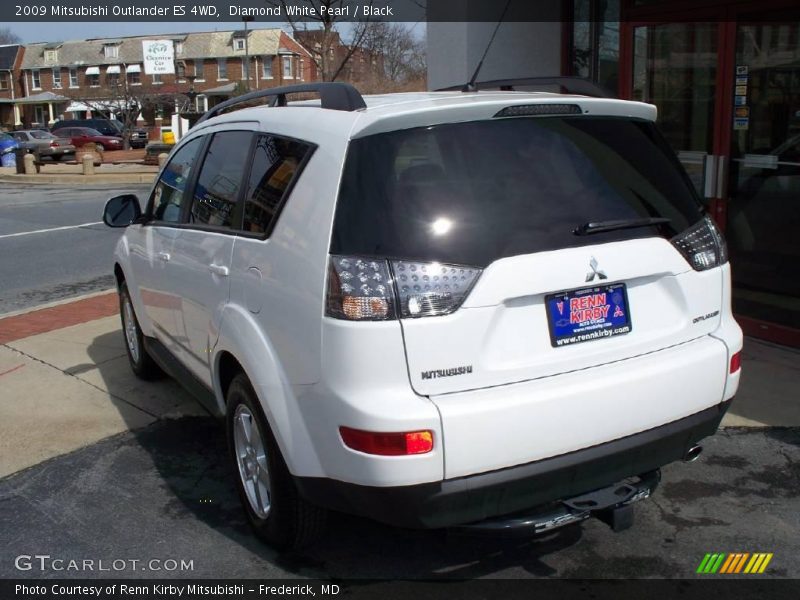 Diamond White Pearl / Black 2009 Mitsubishi Outlander ES 4WD