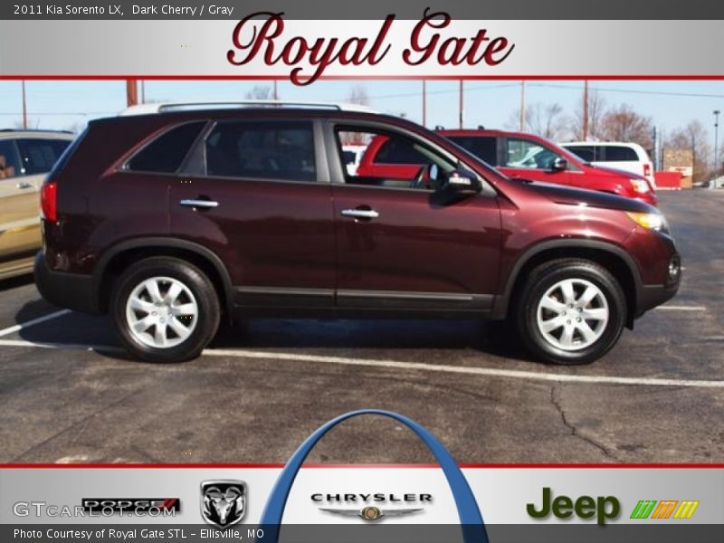 Dark Cherry / Gray 2011 Kia Sorento LX