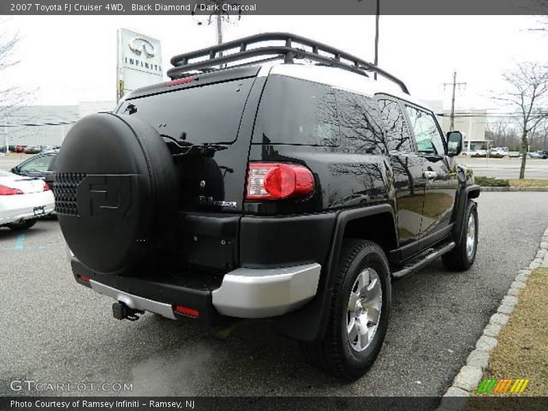 Black Diamond / Dark Charcoal 2007 Toyota FJ Cruiser 4WD