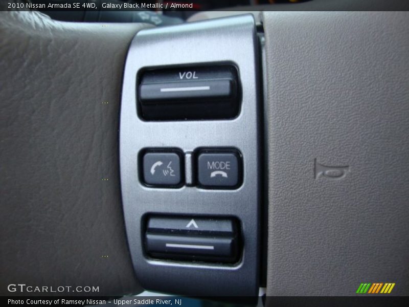 Galaxy Black Metallic / Almond 2010 Nissan Armada SE 4WD