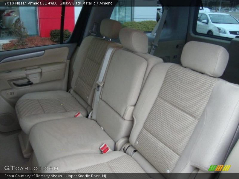 Galaxy Black Metallic / Almond 2010 Nissan Armada SE 4WD
