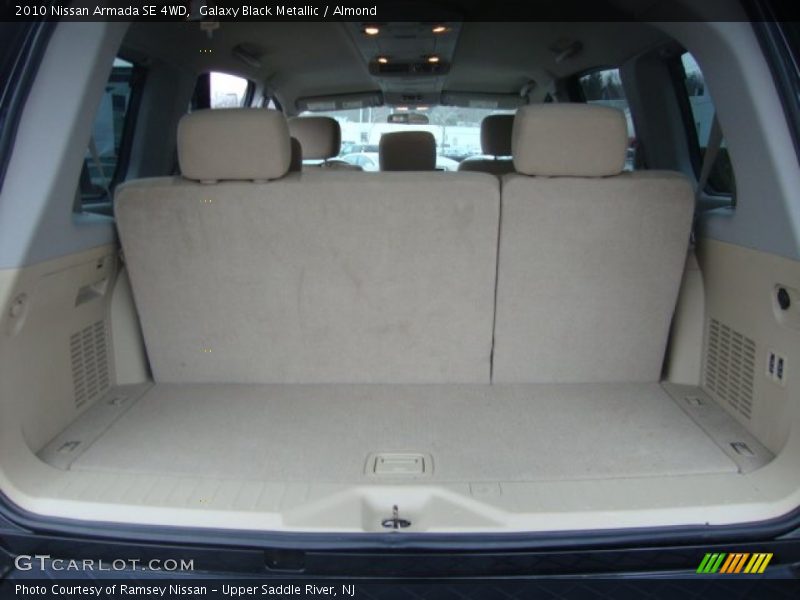 Galaxy Black Metallic / Almond 2010 Nissan Armada SE 4WD