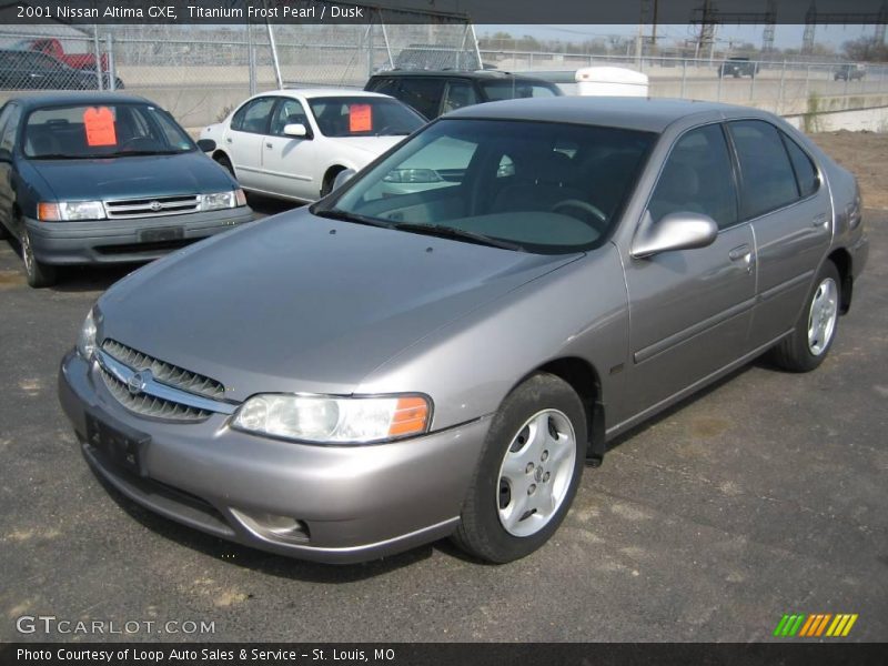 Titanium Frost Pearl / Dusk 2001 Nissan Altima GXE