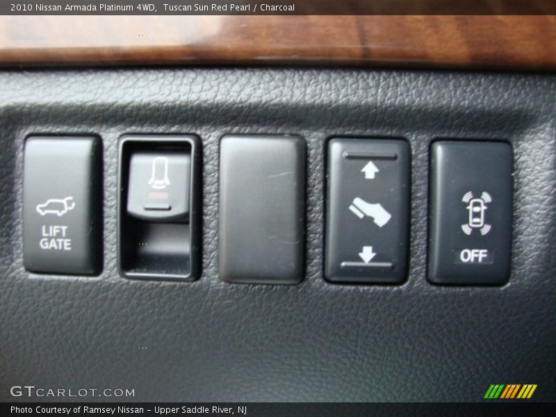 Tuscan Sun Red Pearl / Charcoal 2010 Nissan Armada Platinum 4WD