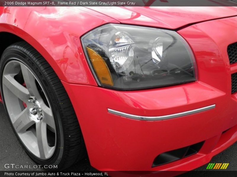 Flame Red / Dark Slate Gray/Light Slate Gray 2006 Dodge Magnum SRT-8