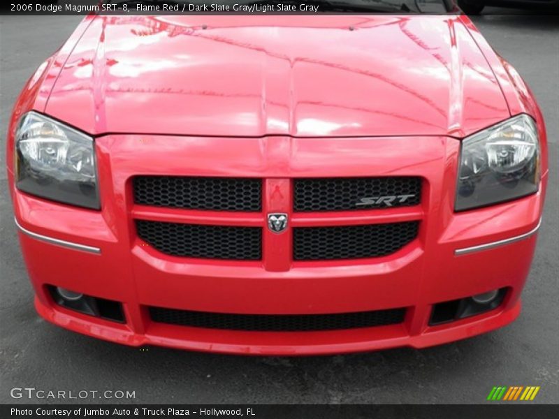 Flame Red / Dark Slate Gray/Light Slate Gray 2006 Dodge Magnum SRT-8