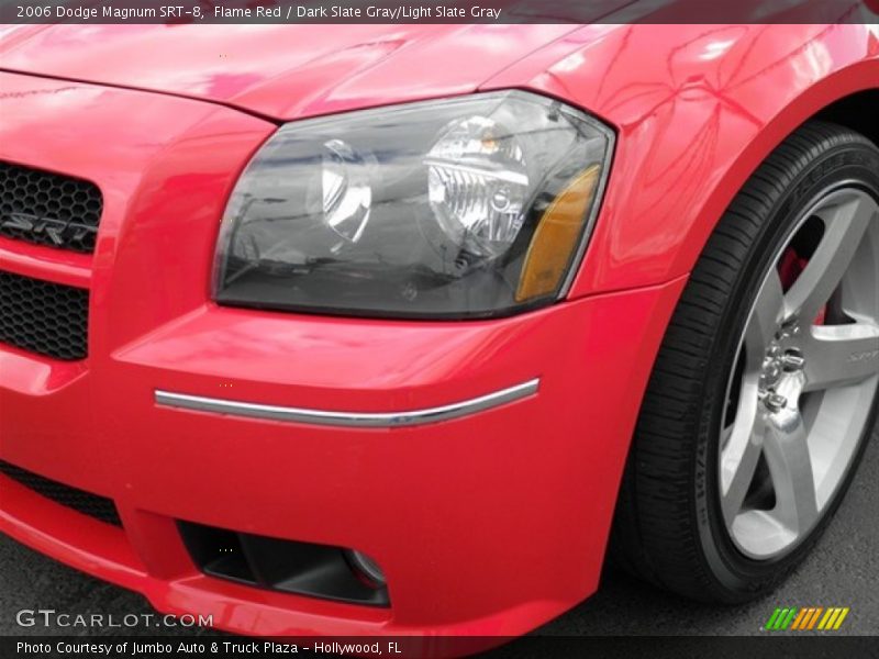 Flame Red / Dark Slate Gray/Light Slate Gray 2006 Dodge Magnum SRT-8