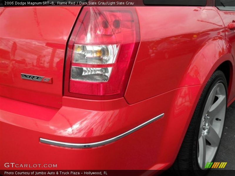 Flame Red / Dark Slate Gray/Light Slate Gray 2006 Dodge Magnum SRT-8
