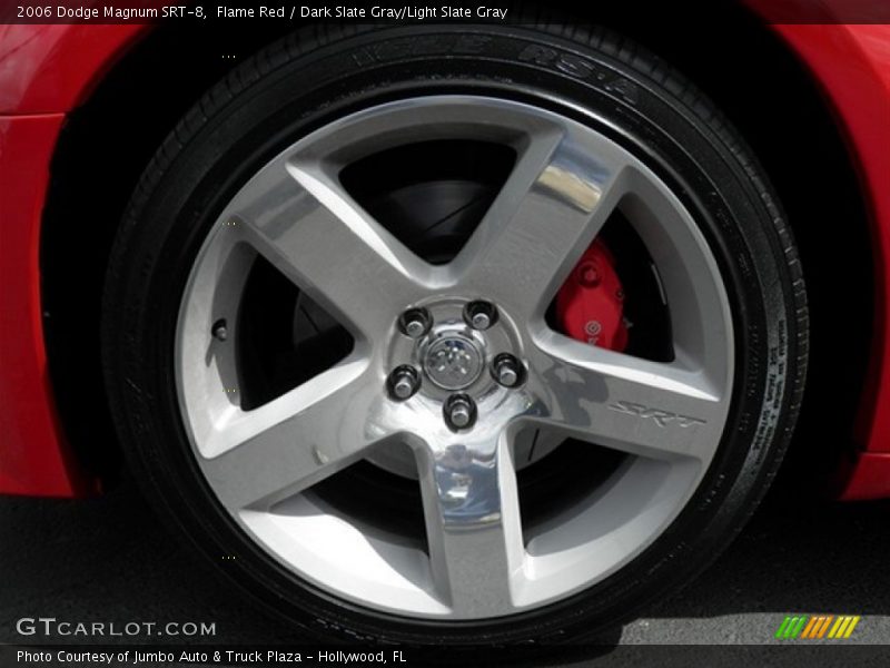  2006 Magnum SRT-8 Wheel