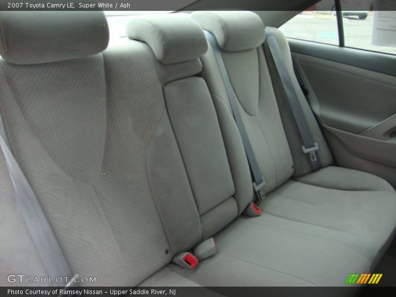 Super White / Ash 2007 Toyota Camry LE