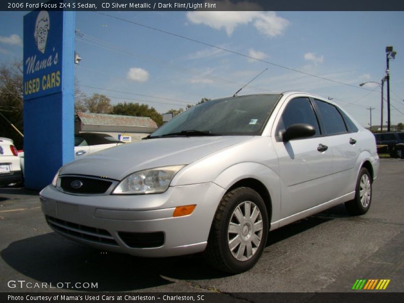 CD Silver Metallic / Dark Flint/Light Flint 2006 Ford Focus ZX4 S Sedan