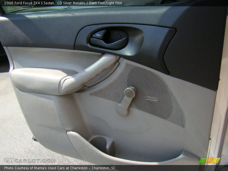 CD Silver Metallic / Dark Flint/Light Flint 2006 Ford Focus ZX4 S Sedan