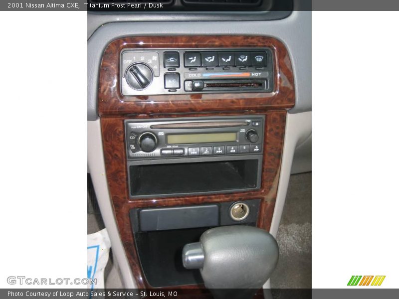 Titanium Frost Pearl / Dusk 2001 Nissan Altima GXE
