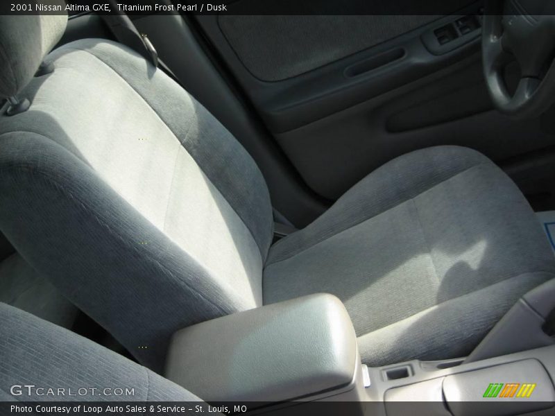 Titanium Frost Pearl / Dusk 2001 Nissan Altima GXE