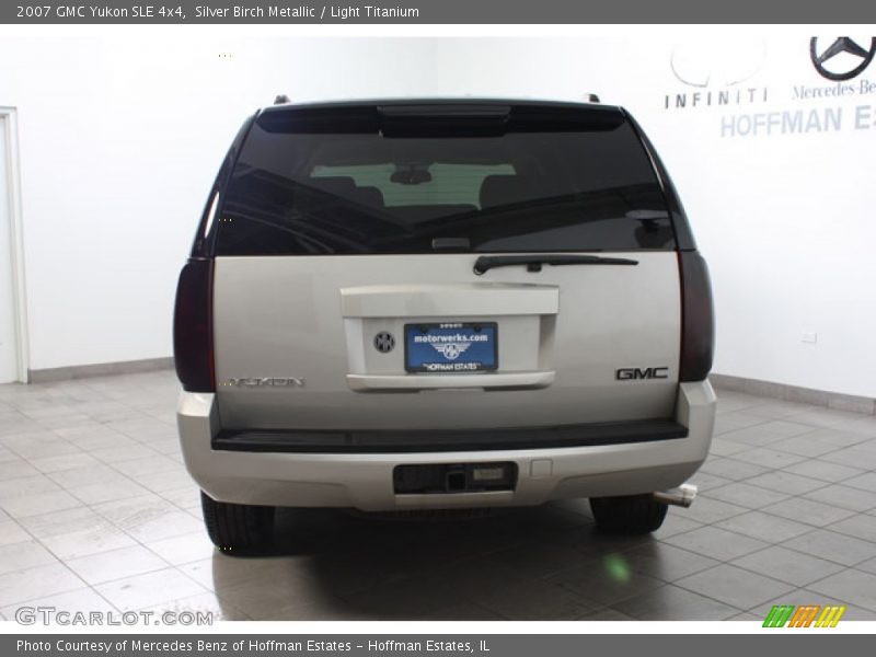 Silver Birch Metallic / Light Titanium 2007 GMC Yukon SLE 4x4