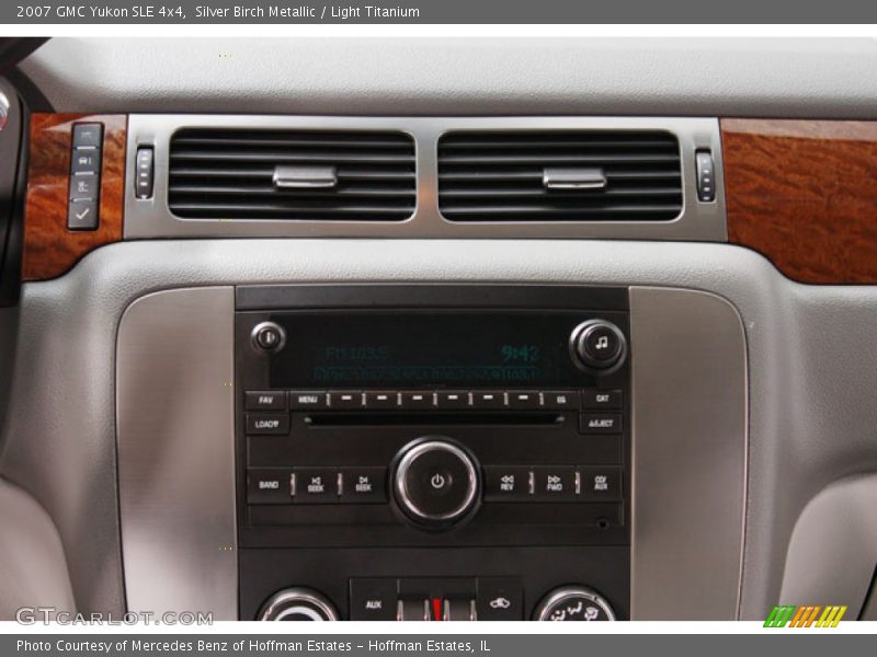 Silver Birch Metallic / Light Titanium 2007 GMC Yukon SLE 4x4