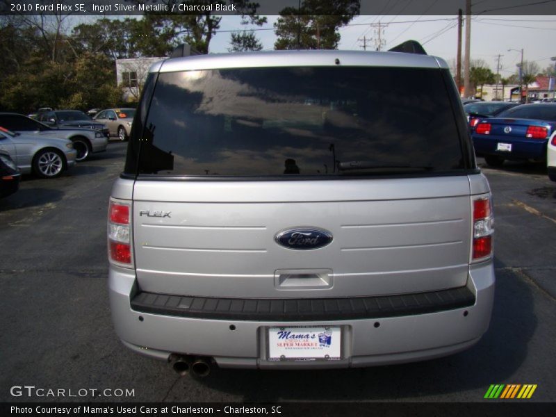 Ingot Silver Metallic / Charcoal Black 2010 Ford Flex SE