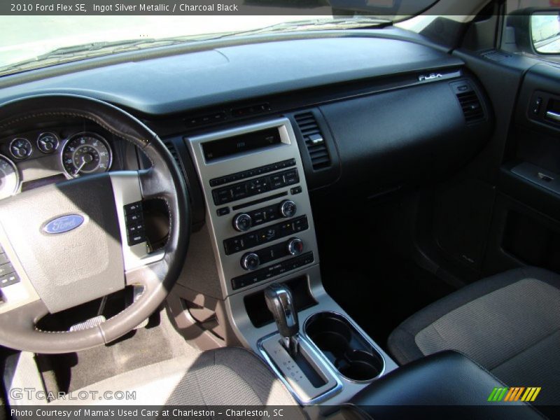 Ingot Silver Metallic / Charcoal Black 2010 Ford Flex SE
