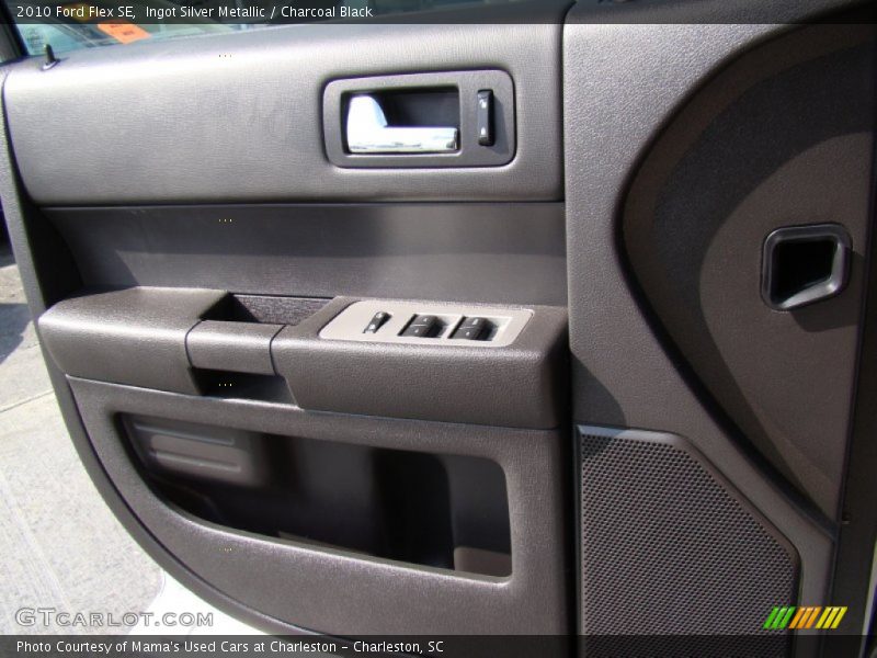 Ingot Silver Metallic / Charcoal Black 2010 Ford Flex SE