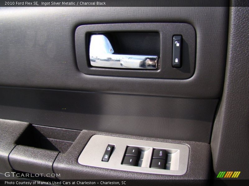 Ingot Silver Metallic / Charcoal Black 2010 Ford Flex SE