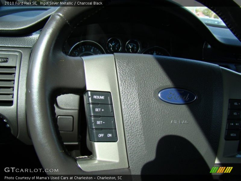 Ingot Silver Metallic / Charcoal Black 2010 Ford Flex SE