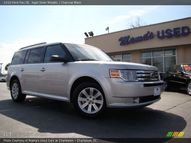 Ingot Silver Metallic / Charcoal Black 2010 Ford Flex SE