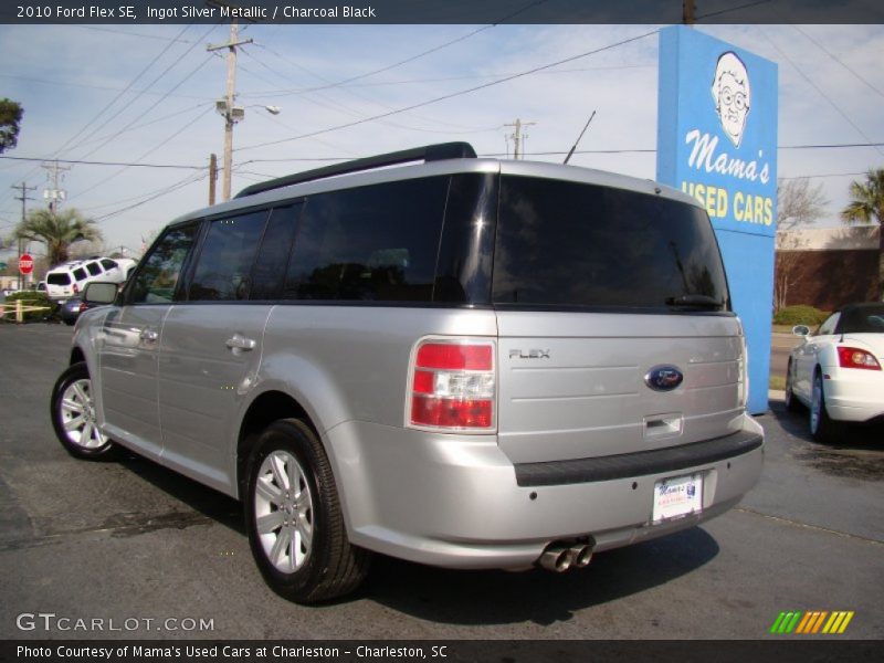 Ingot Silver Metallic / Charcoal Black 2010 Ford Flex SE